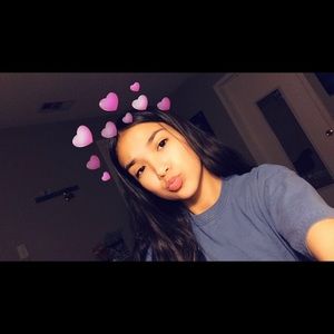 Meet your Posher, Andrea